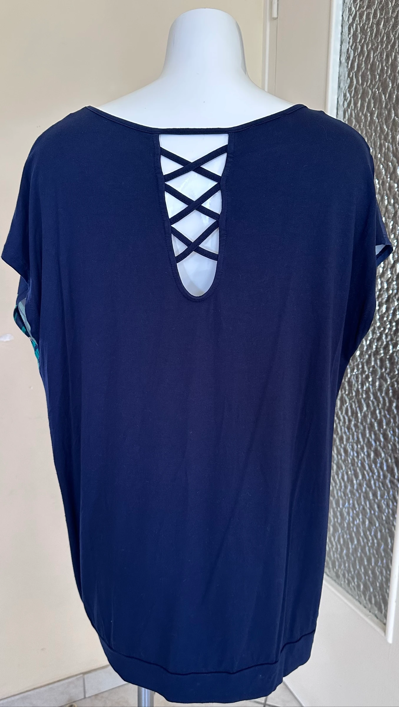 T-shirt / Blusa fluida con estampado floral - Jacqueline Riu (Nuevo) – photo 5